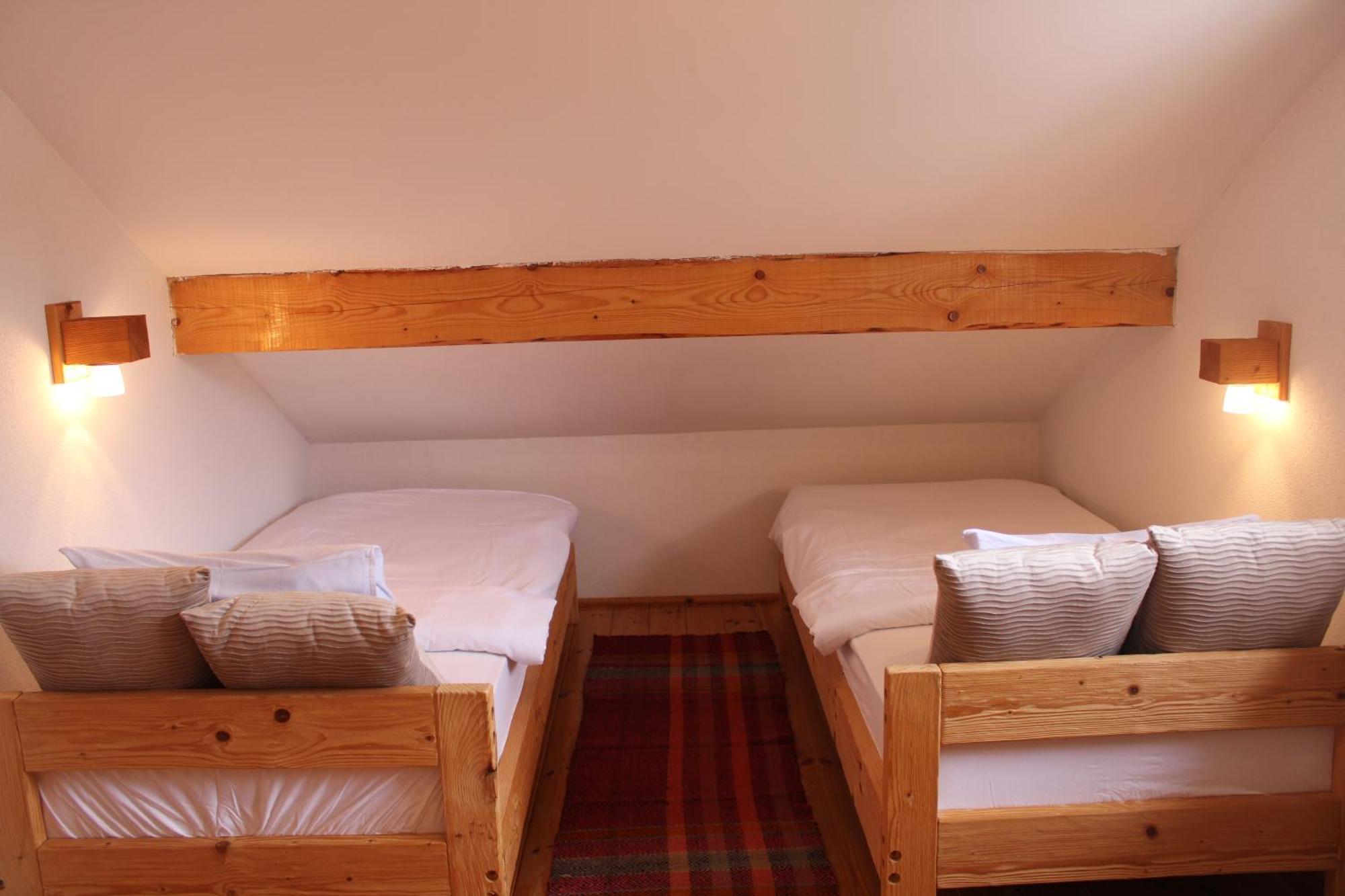 Pubhouse & Rooms Pahulja Kolašin Екстериор снимка