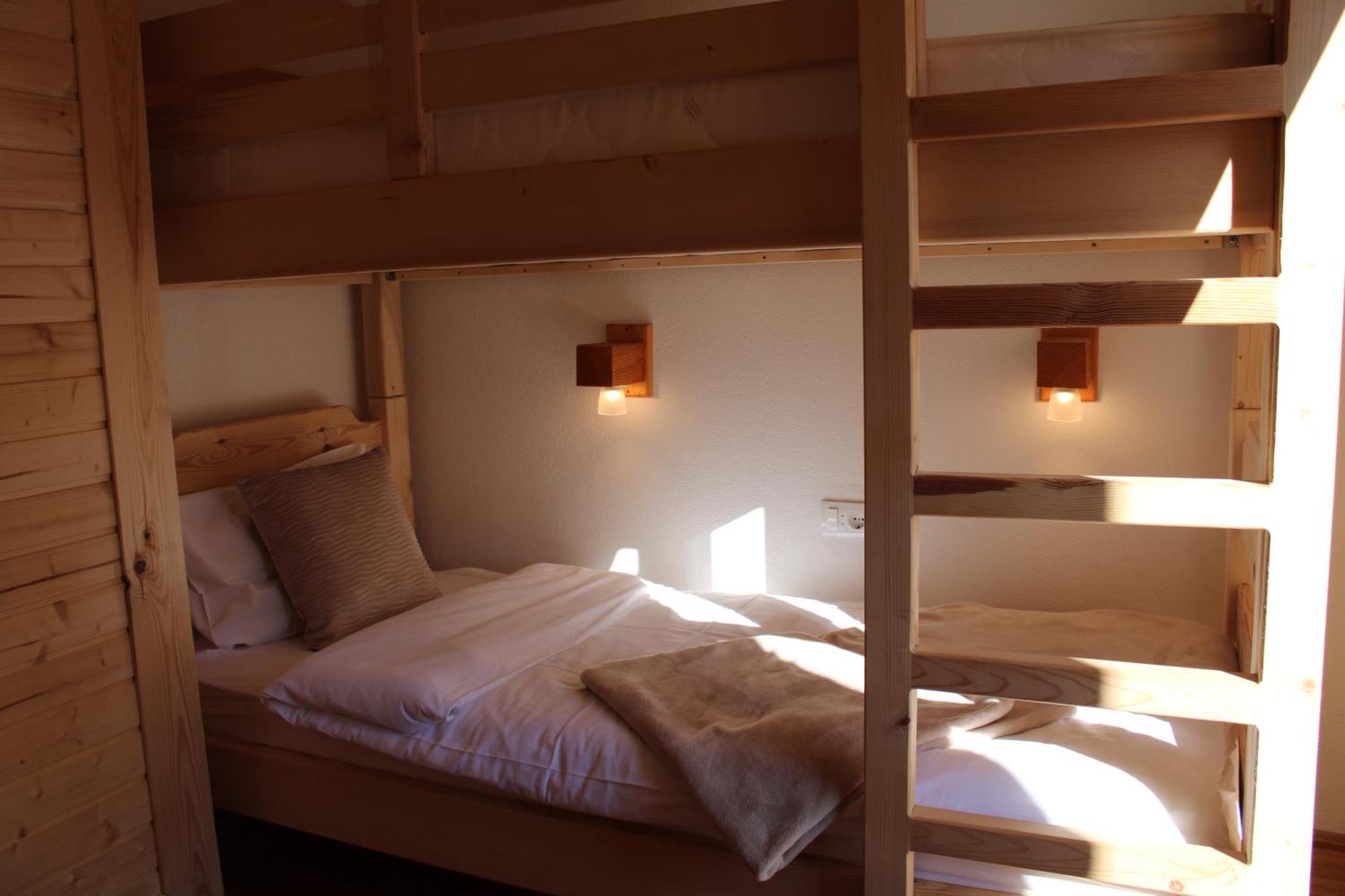 Pubhouse & Rooms Pahulja Kolašin Екстериор снимка